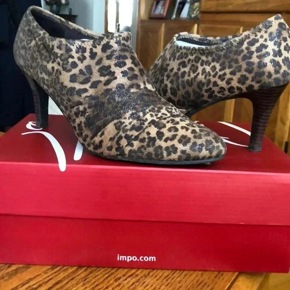 Impo cheetah ankle booties. - Picture 1 of 4